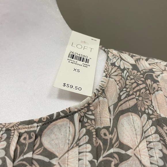 NWT! LOFT Pink & Gray Sheath Top with Bishop Sleeves - Picture 2 of 3